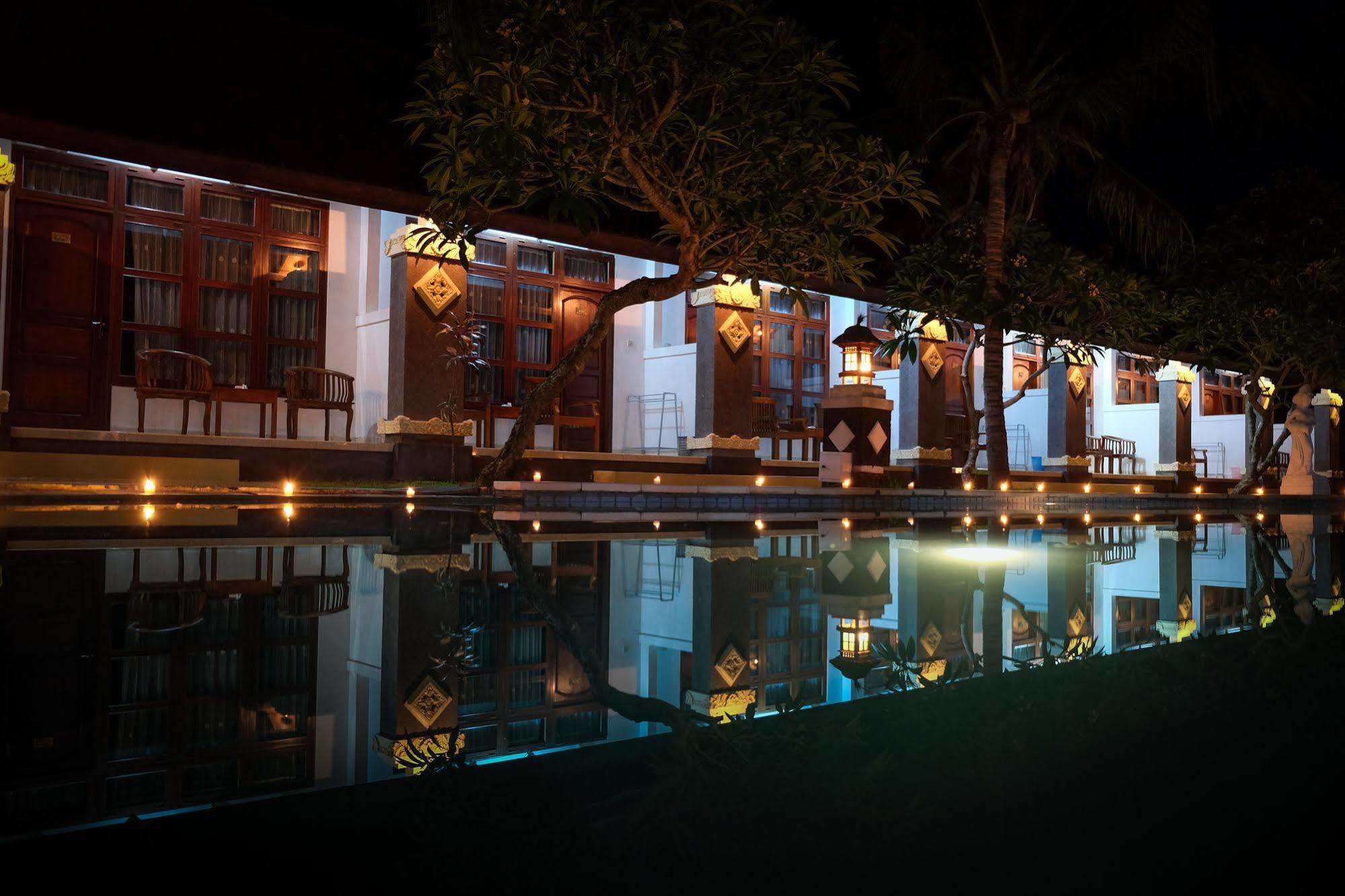 Bali Sunset Hotel Negara  Exterior photo